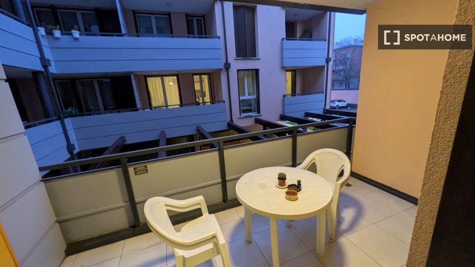 Double room Bologna, 2 beds, 95m² — photo 5
