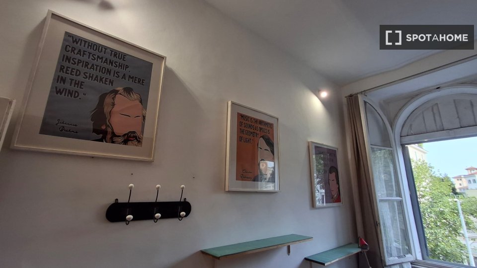 Double room Rome, 4 beds, 80m² — photo 52