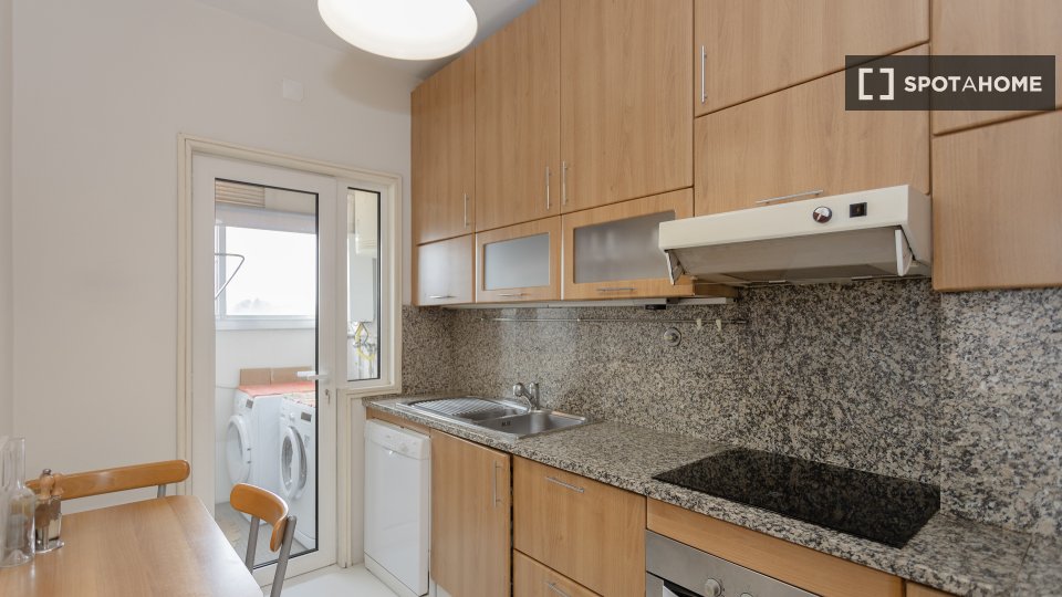 Apartment Porto, 3 beds, 140m² — photo 6