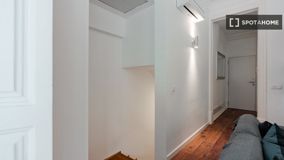 Apartment Porto, 4 beds, 105m² — photo 12
