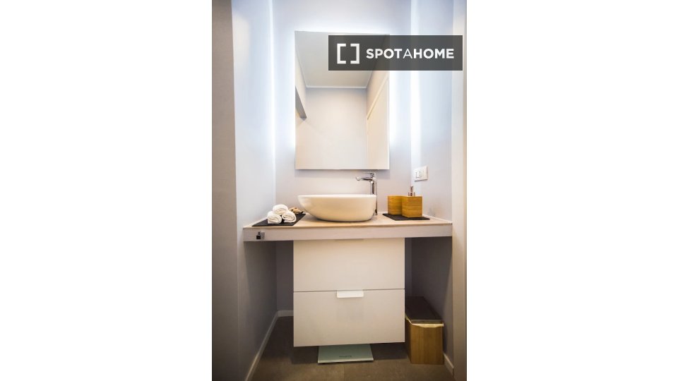 Apartment Milan, 1 bed, 60m² — photo 14