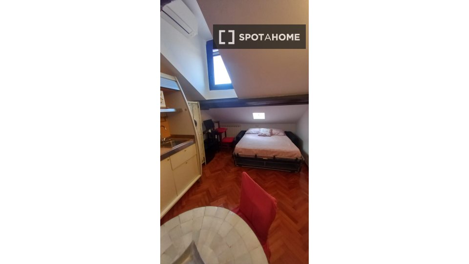Apartment mono Milan — photo 16
