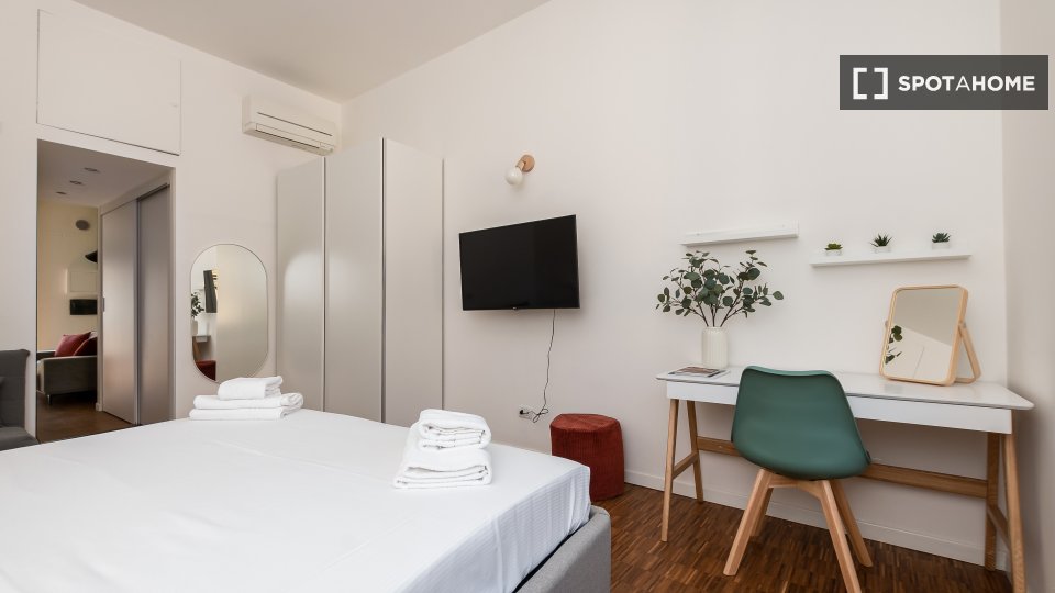 Apartment Milan, 1 bed — photo 18