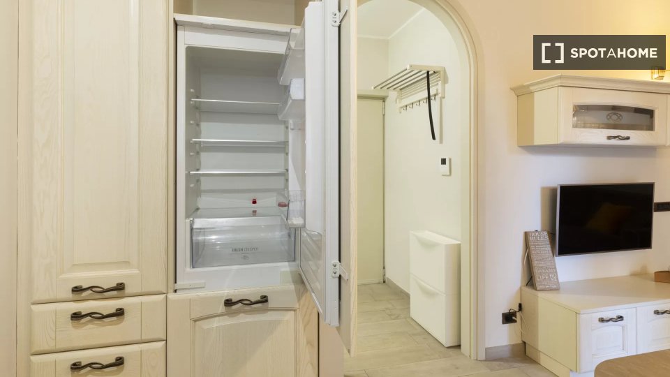 Apartment Milan, 1 bed, 50m² — photo 11