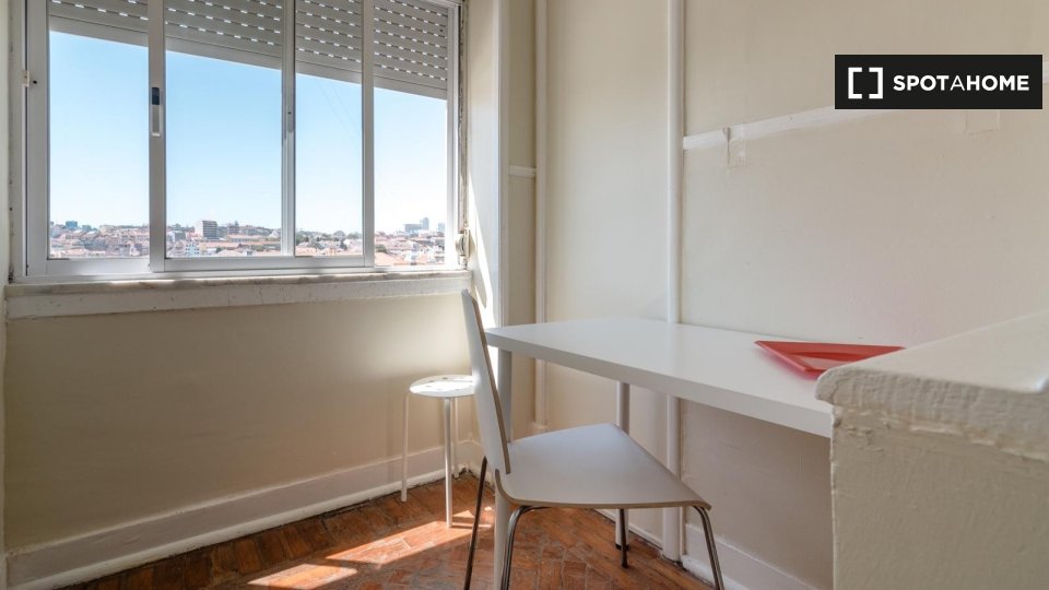 Double room Lisbon, 7 beds — photo 2