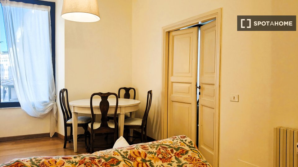 Apartment Rome, 2 beds, 70m² — photo 53