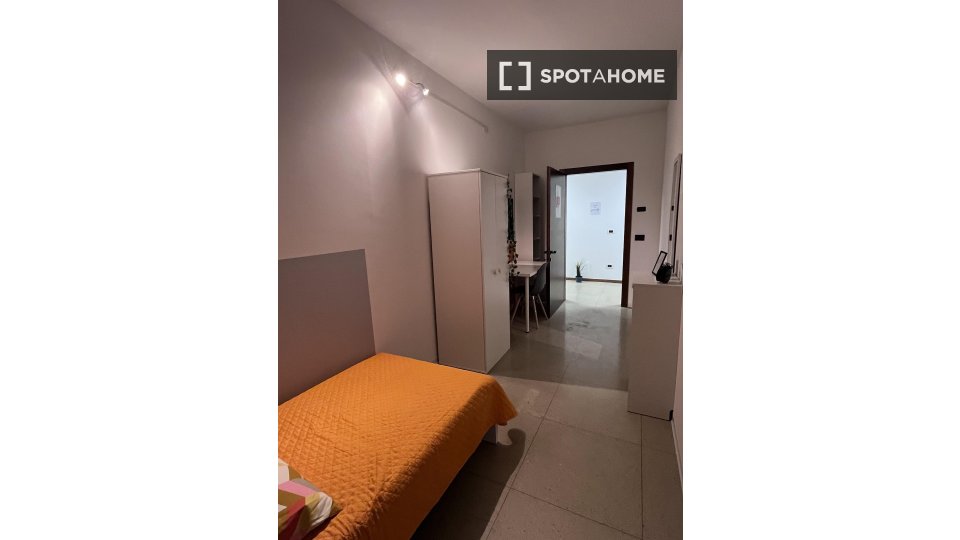 Double room Trento, 13 beds — photo 27