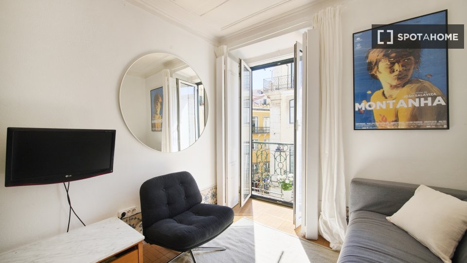 Apartment mono Lisbon, 40m² — photo 5