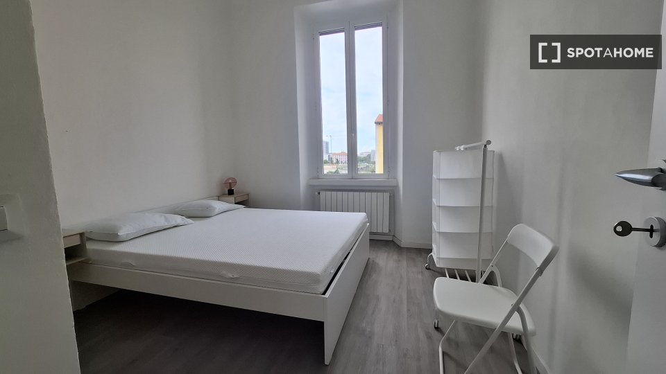Double room Milan, 3 beds, 70m² — photo 4