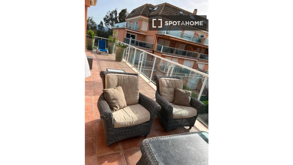 Apartment Alicante, 2 beds, 92m² — photo 11