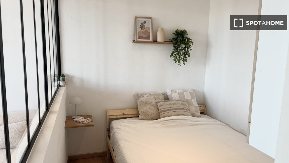 Apartment Brussels, 1 bed — photo 1
