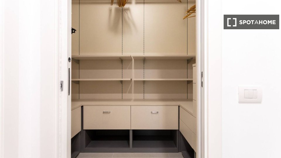 Apartment Milan, 2 beds, 85m² — photo 14