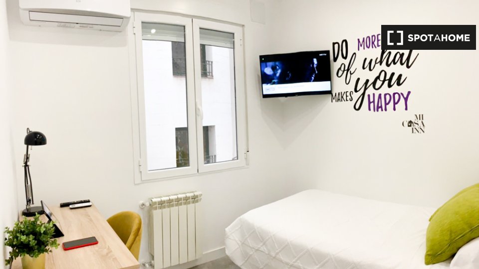 Apartment Madrid, 1 bed — photo 1