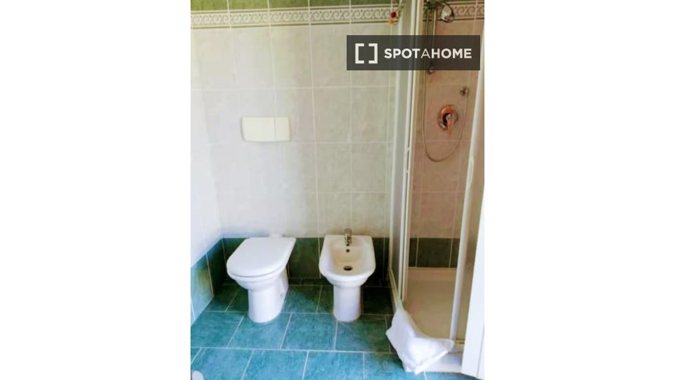 Double room Milan, 4 beds — photo 4