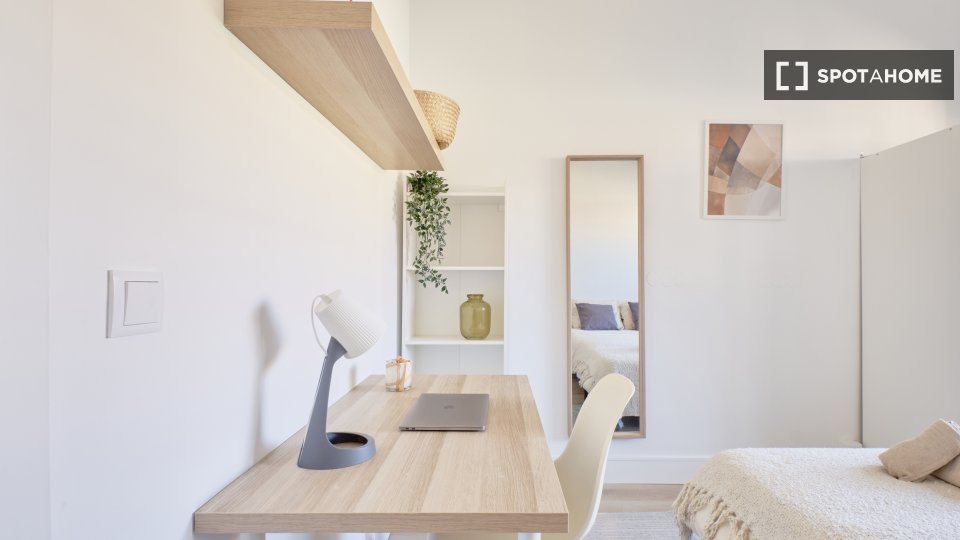 Double room Lisbon, 10 beds — photo 4