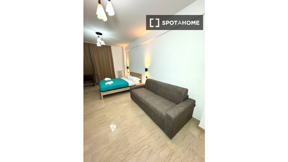 Double room Rome, 2 beds, 100m² — photo 1