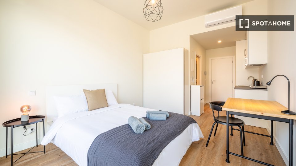 Apartment mono Lisbon, 18m² — photo 10