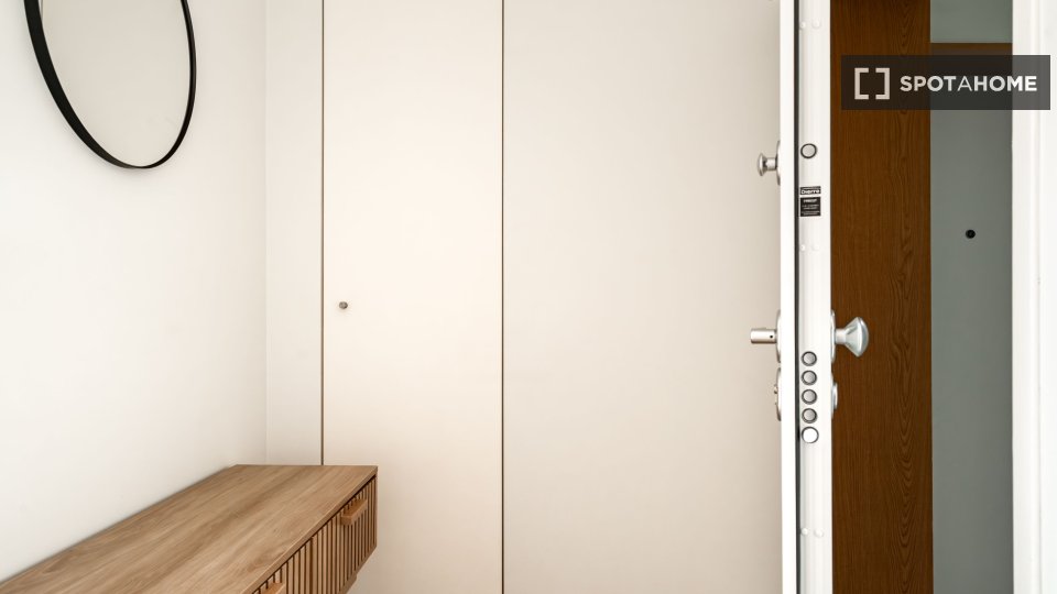 Apartment Lisbon, 3 beds, 118m² — photo 19
