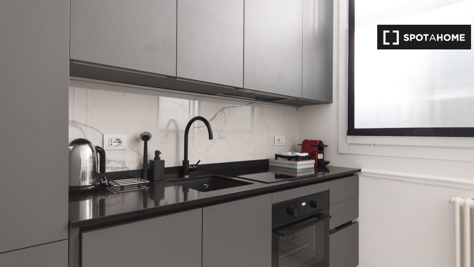 Apartment Milan, 2 beds, 62m² — photo 5