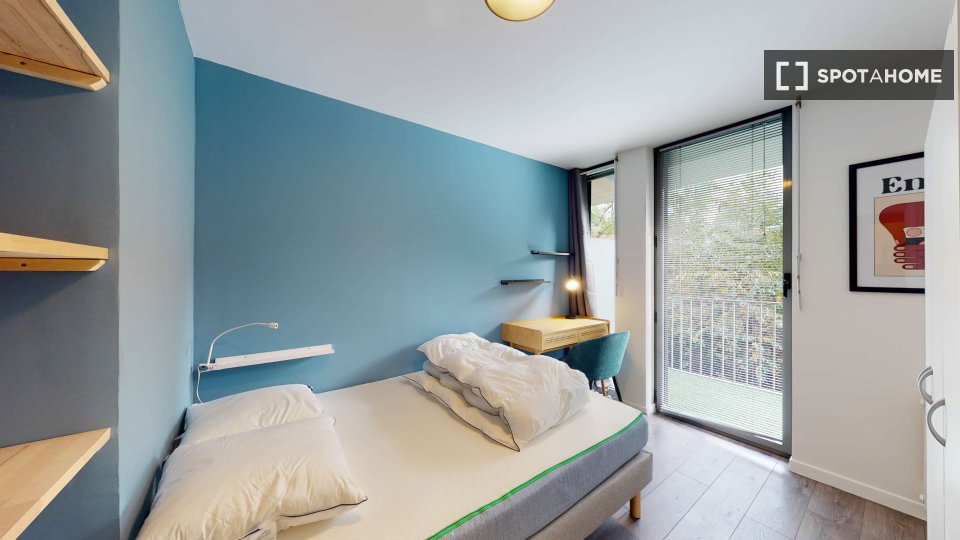 Double room Lille, 12 beds — photo 18