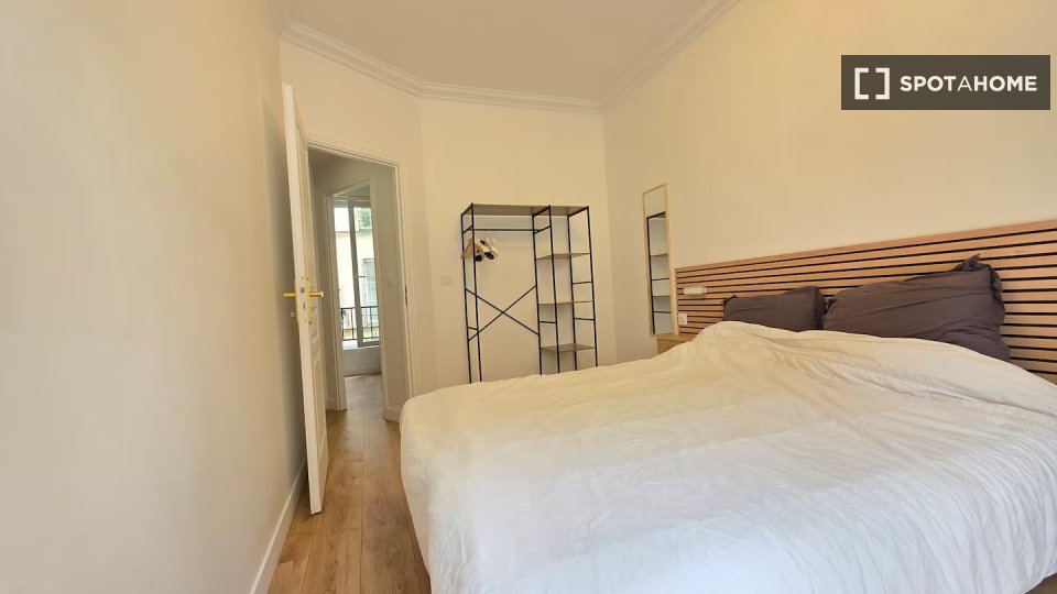 Apartment Paris, 2 beds, 53m² — photo 4