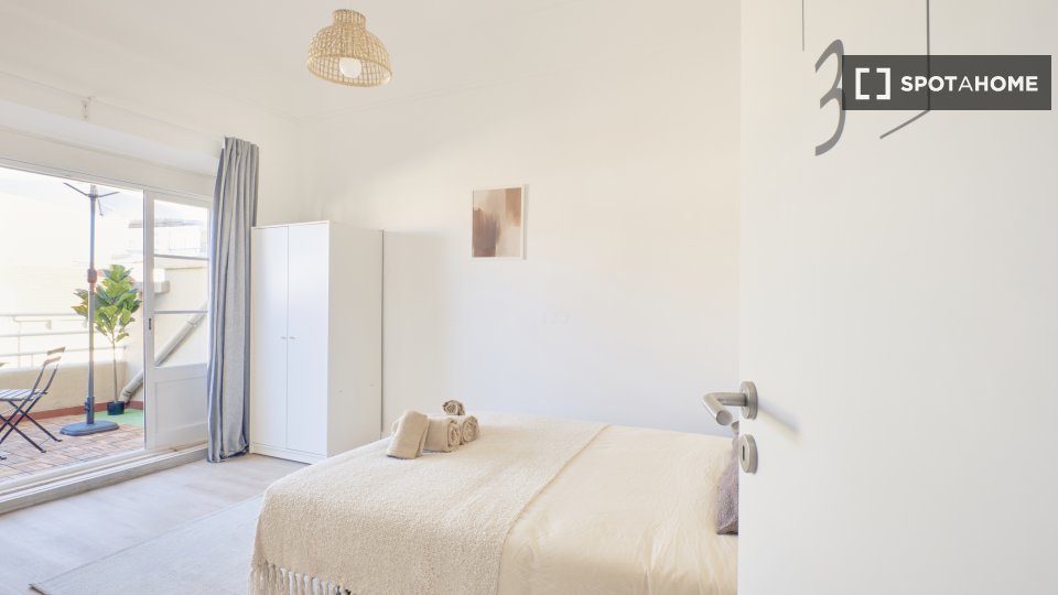 Double room Lisbon, 10 beds — photo 14