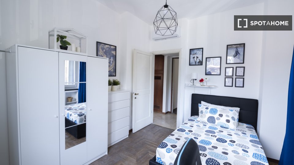 Double room Milan, 7 beds, 150m² — photo 15