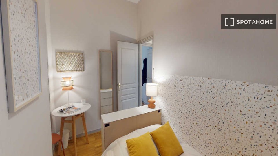Double room Lyon, 7 beds, 150m² — photo 20