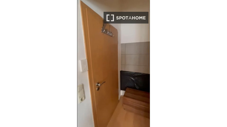 Apartment mono Frankfurt, 12m² — photo 2