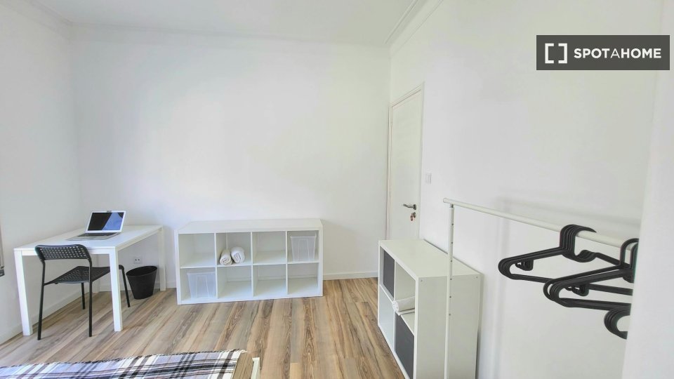 Double room Porto, 4 beds — photo 15