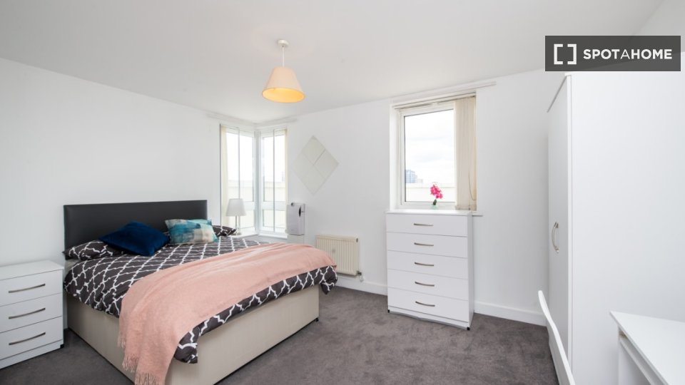 Double room London, 4 beds — photo 6