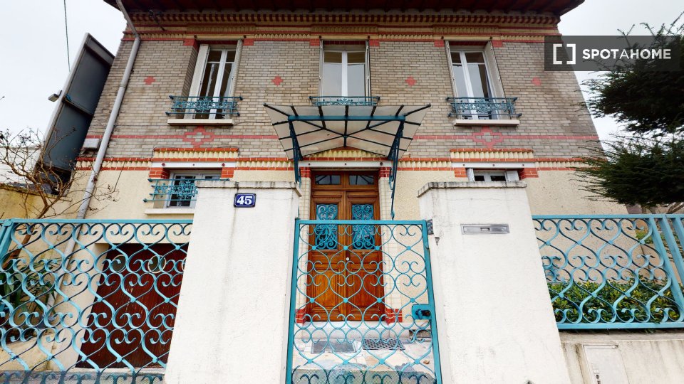 Double room Paris, 18 beds — photo 6