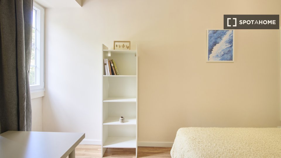Double room Lisbon, 12 beds — photo 3