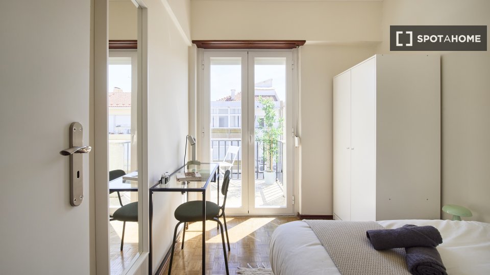 Double room Lisbon, 10 beds — photo 8