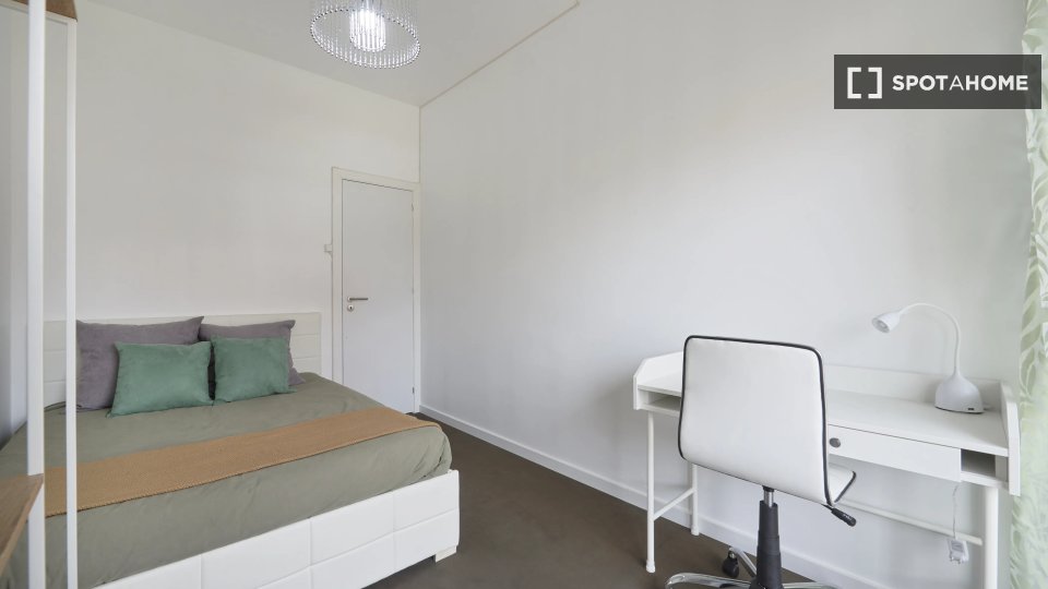 Double room Lisbon, 9 beds — photo 2