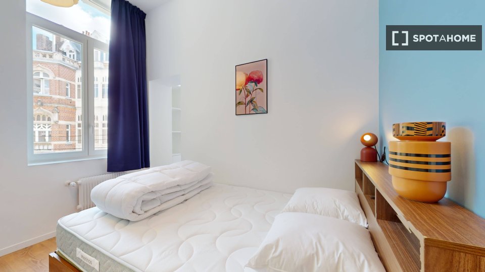 Double room Lille, 20 beds — photo 8