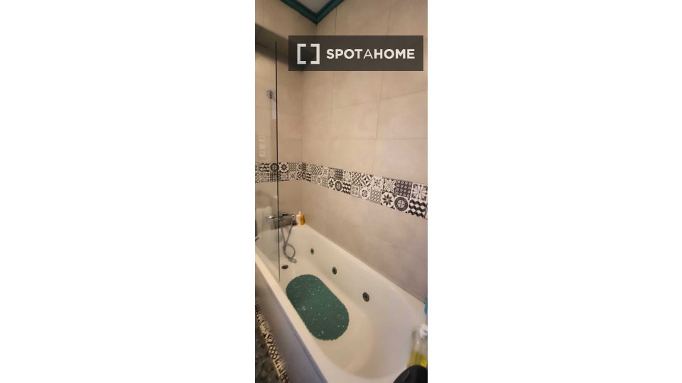Double room Valencia, 4 beds — photo 9