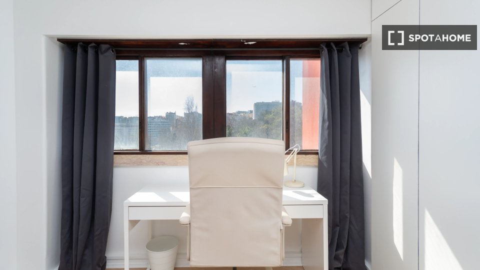 Double room Lisbon, 10 beds — photo 13