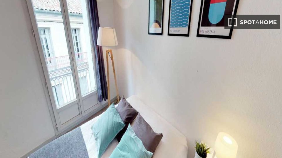 Double room Montpellier, 4 beds, 90m² — photo 11