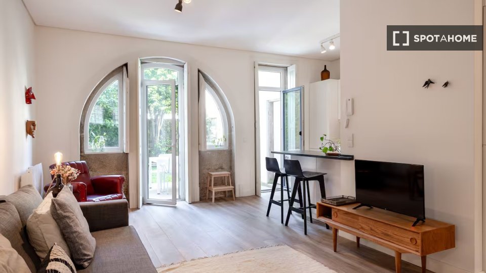 Apartment Porto, 3 beds, 132m² — photo 4