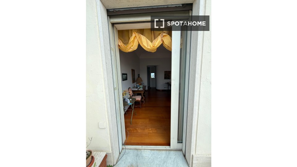 Apartment Genoa, 2 beds, 127m² — photo 22