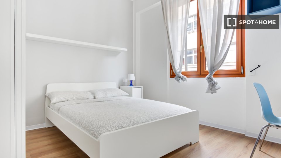 Double room Milan, 10 beds, 241m² — photo 20