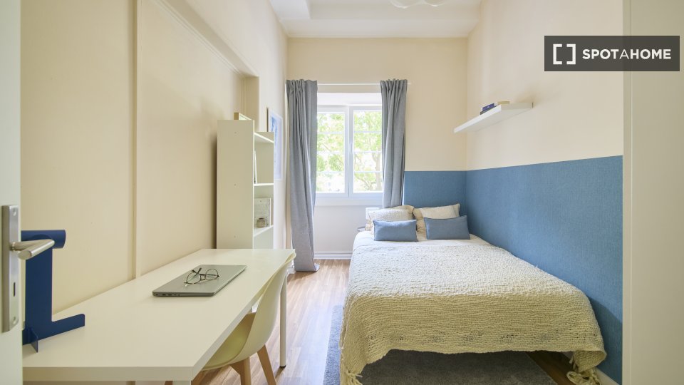Double room Lisbon, 12 beds — photo 2