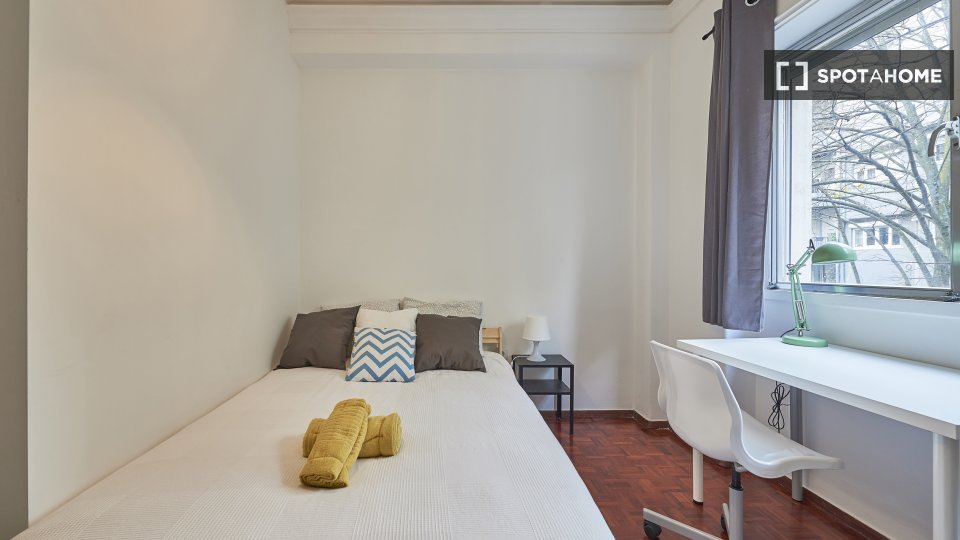 Double room Lisbon, 9 beds, 160m² — photo 42