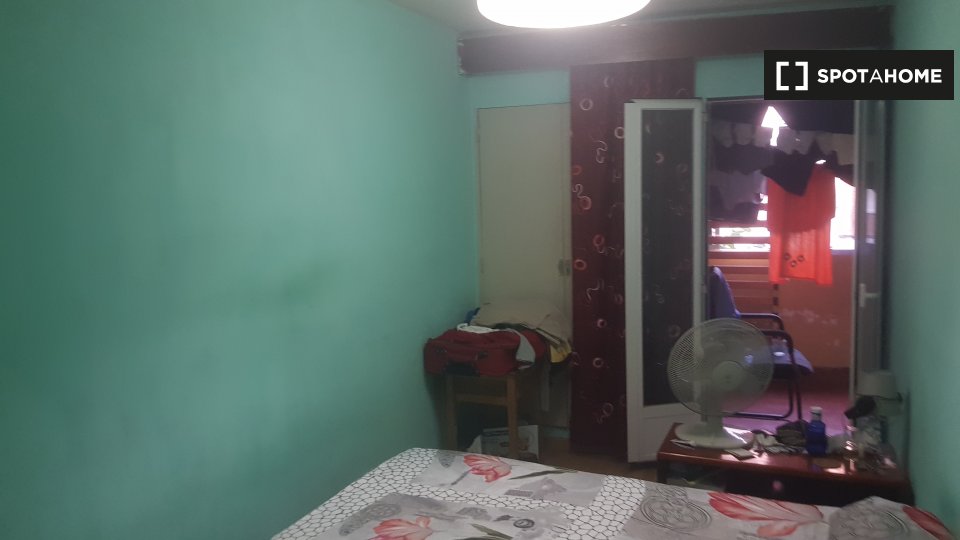 Double room Madrid, 2 beds — photo 2