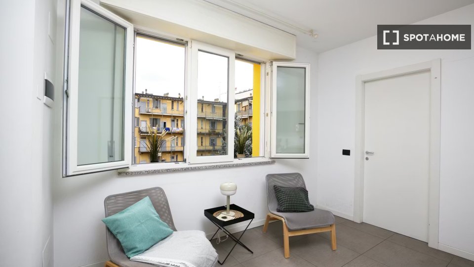 Double room Milan, 5 beds — photo 30
