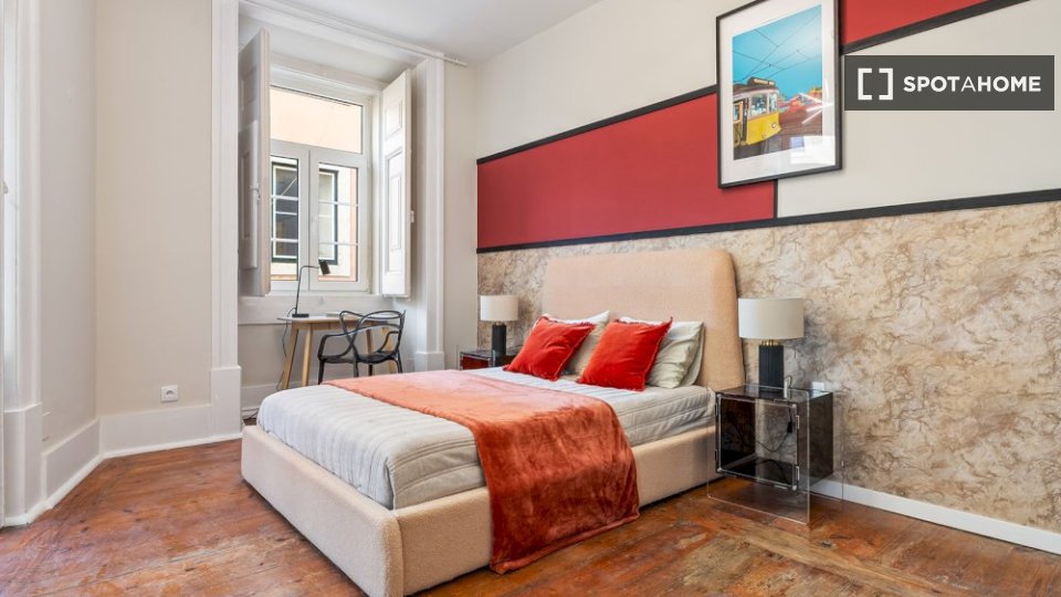 Double room Lisbon, 10 beds — photo 1