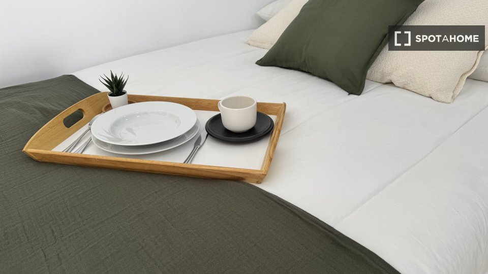 Double room Madrid, 6 beds, 150m² — photo 6