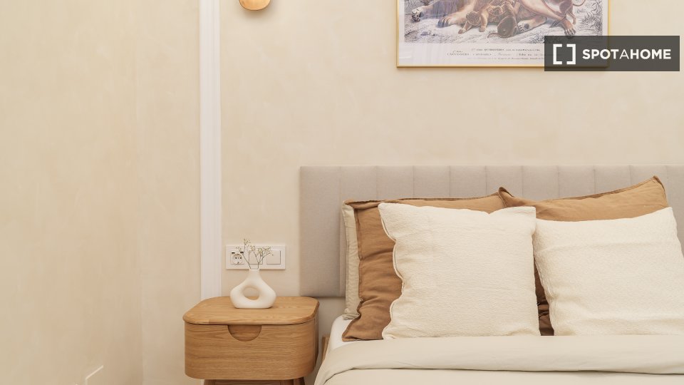 Double room Barcelona, 9 beds, 300m² — photo 17