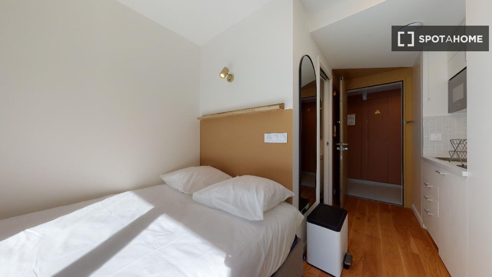 Apartment Paris, 5 beds — photo 29
